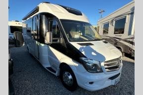 Used 2018 Regency RV Ultra Brougham UB25MB Photo