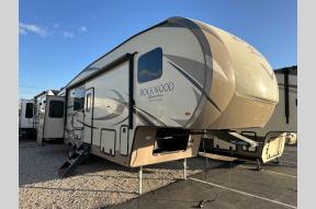 Used 2018 Forest River RV Rockwood Signature Ultra Lite 8298WS Photo
