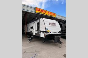 2024 Durtchmen Coleman Lantern 334BH Photo