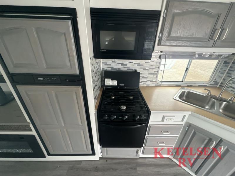 Used 2005 Keystone RV Everest 323K Fifth Wheel at Ketelsen RV ...