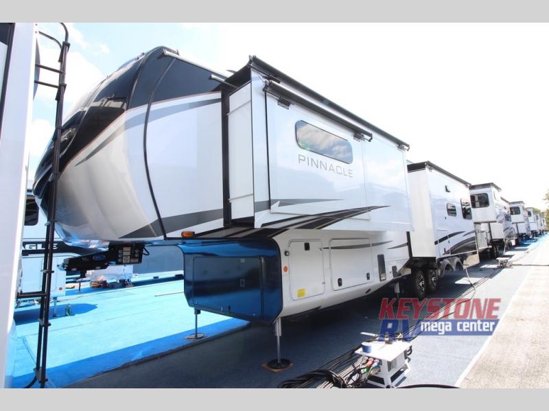 New 2024 Jayco Pinnacle 36SSWS Fifth Wheel at Keystone RV Mega Center Greencastle, PA 61523