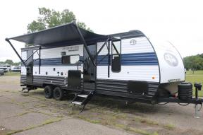 New 2025 Forest River RV Cherokee Grey Wolf 26DBH Photo