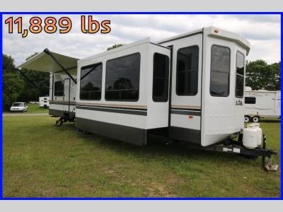 New Forest River Cedar Creek Cottage Destination Trailer