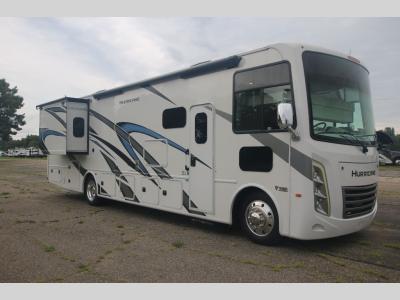 Thor Hurricane 35M for sale near Coloma, MI