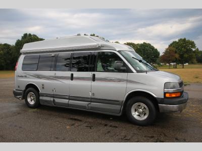 Roadtrek 190 Versatile Sold in Coloma, Michigan