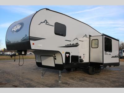 New 2024 Forest River RV Cherokee Black Label 235MBBL sold in Elkhart, Indiana (269)-468-9819 krenekrv.com