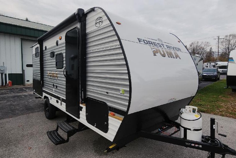 P655 w Stone Interior