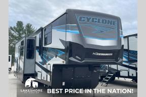 New 2025 Heartland Cyclone 4006 Photo