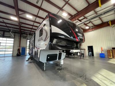 Used 2016 Forest River RV Vengeance 3062V