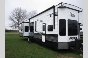 New 2023 Jayco Jay Flight Bungalow 40DLFT Photo