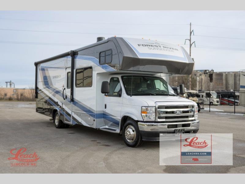 2026 Ford E-Series Base's photo