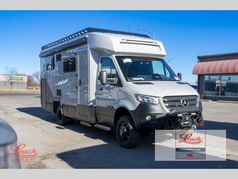 2025 Mercedes-Benz Sprinter Cab Chassis Base's photo