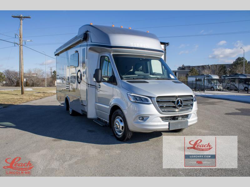 2022 Mercedes-Benz Sprinter Cab Chassis Base's photo