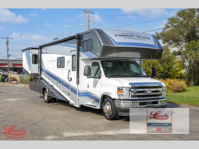 2026 Ford E-Series Cutaway Base's photo