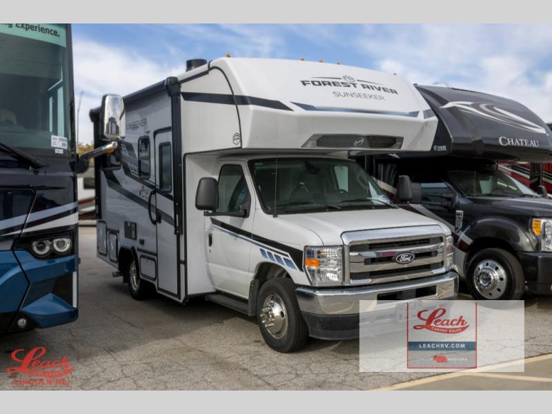 2026 Ford E-Series Cutaway Base's photo