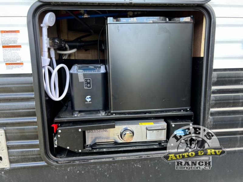 2025 Forest River Cherokee photo 4