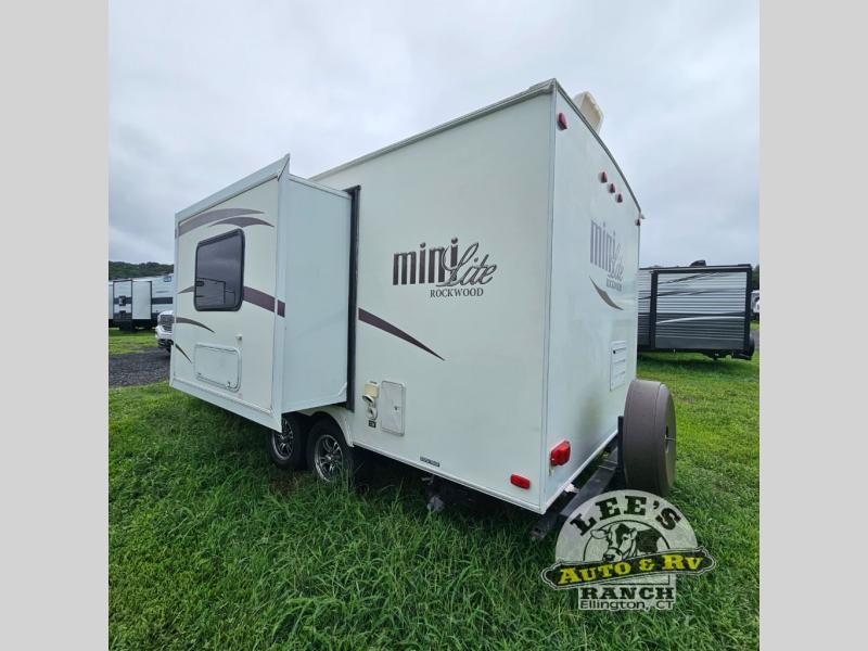 2015 Forest River Real-lite / Rockwood Lite Weight Trailers photo 4