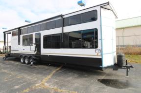 New 2025 Forest River RV Wildwood Grand Lodge 42VERANDA Photo