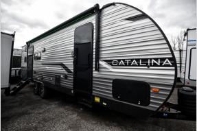 New 2025 Coachmen RV Catalina Legacy Edition 263BHSCK Photo