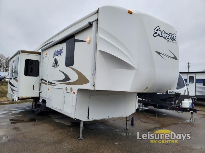 Used 2010 Forest River RV Cedar Creek Silverback 29RE Fifth Wheel at ...