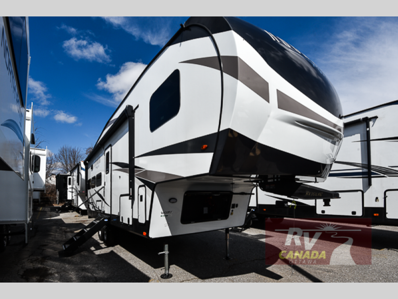 New 2024 Forest River RV Rockwood Signature 301RK Fifth