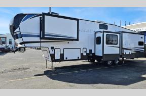 Used 2023 Keystone RV Arcadia 3550MB Photo