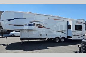 Used 2008 Heartland Bighorn 3370RL Photo