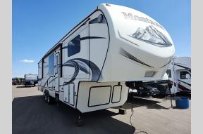 Used 2014 Keystone RV Montana 3850 FL Photo