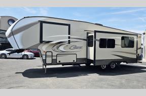 Used 2017 Keystone RV Cougar Half-Ton Series 284RDBWE Photo