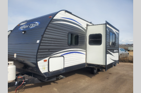 Used 2018 Dutchmen RV Aspen Trail 2340BHSWE Photo