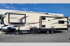 Used 2017 Dutchmen RV Denali 316RES Photo