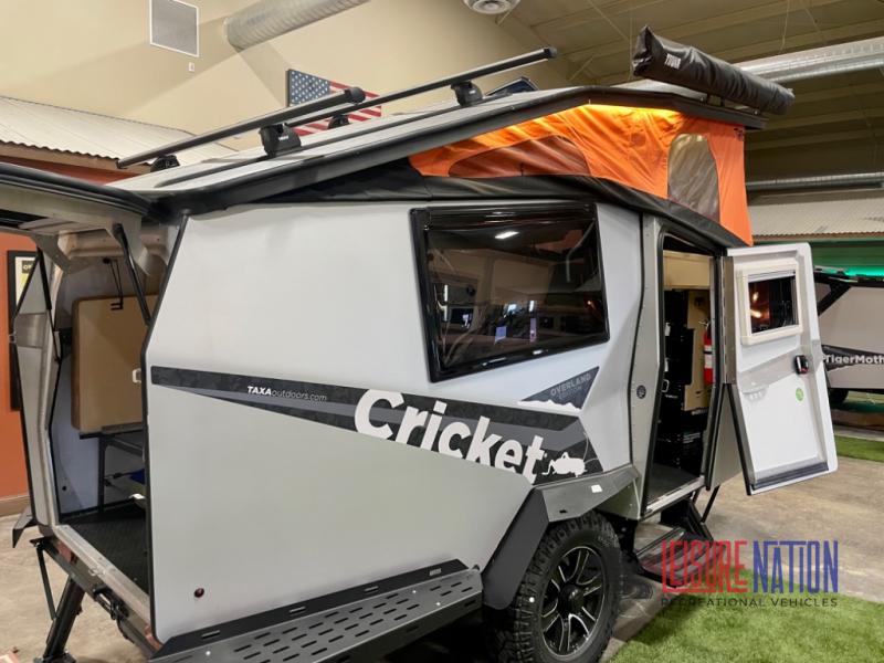 Cricket camper rv