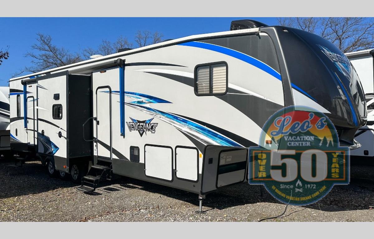 Used 2018 Forest River RV Vengeance 377V Toy Hauler Fifth Wheel at Leo