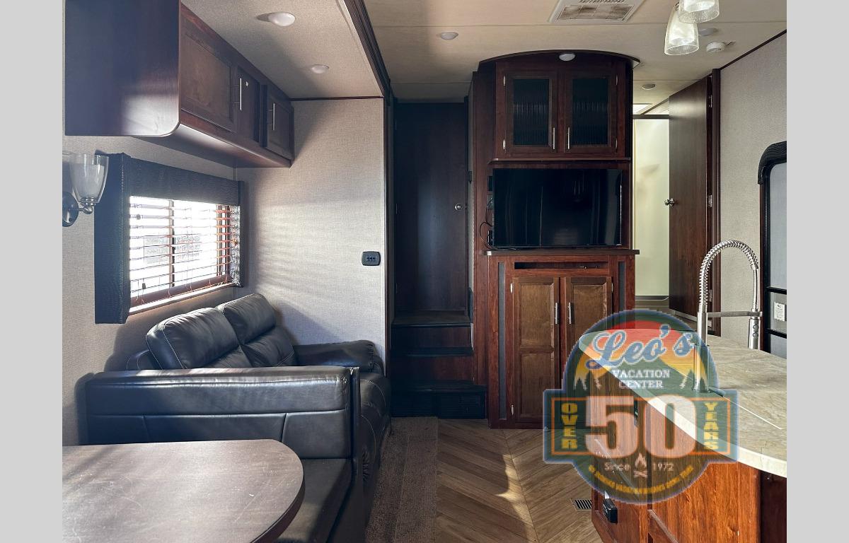 Used 2018 Forest River RV Vengeance 377V Toy Hauler Fifth Wheel at Leo