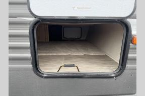 Used 2019 Prime Time RV Avenger ATI 27DBS Photo