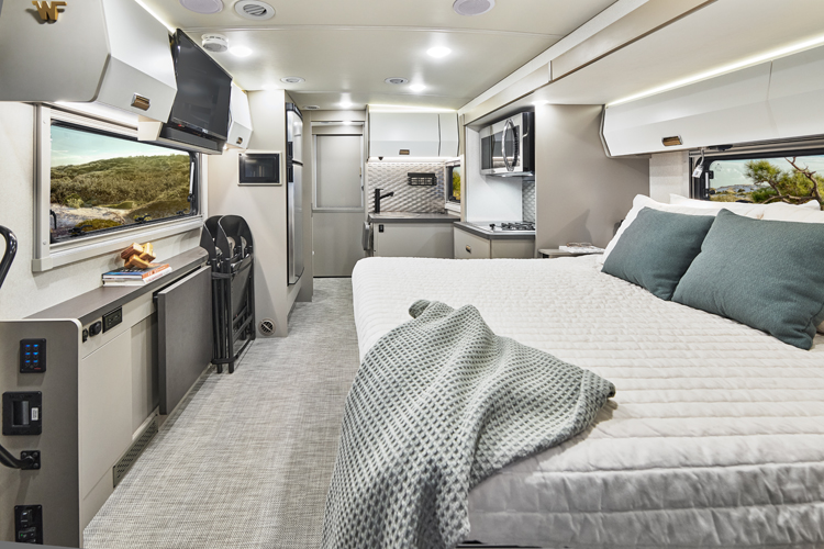 Winnebago Navion Floorplans