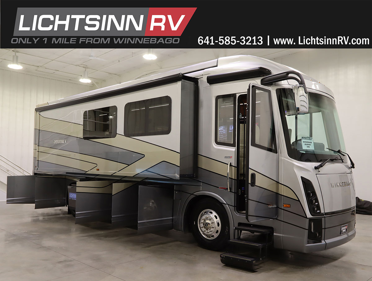 New 2025 Winnebago Journey 34N