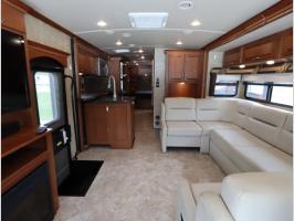 2014 Winnebago Forza 34T