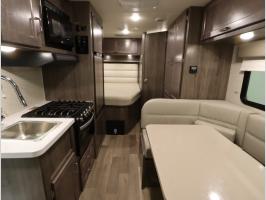 Front to Back - Winnebago Minnie Winnie 22R