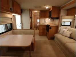 2004 Winnebago Minnie 29B