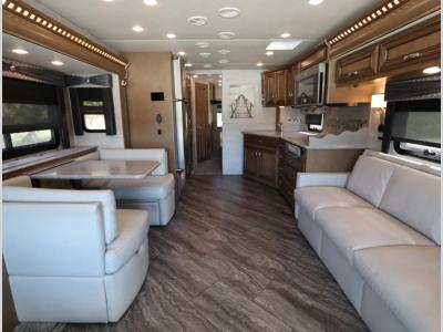 2020 Newmar Bay Star 3005