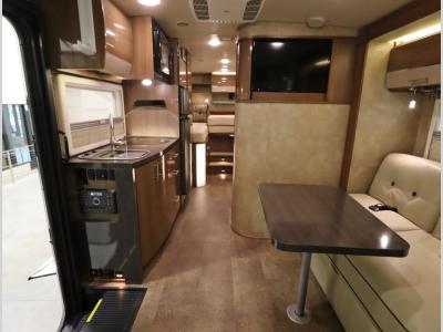 Front to Back - 2017 Winnebago Via 25T