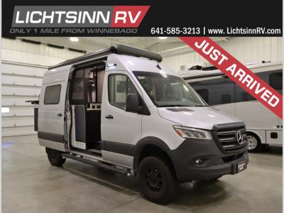 2022 Winnebago Revel 44E