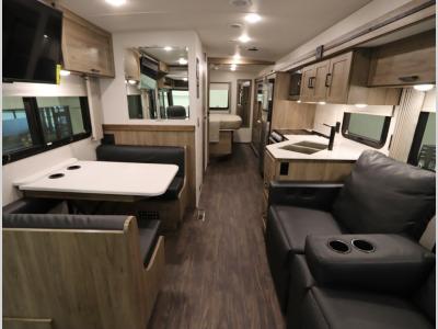Front to Back - Winnebago Vista 29V