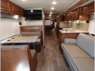 2019 Winnebago Vista 29VE