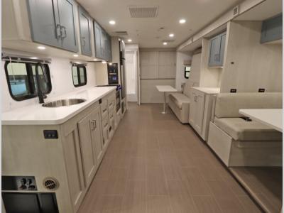 Front to Back - Winnebago Sunflyer 28MB
