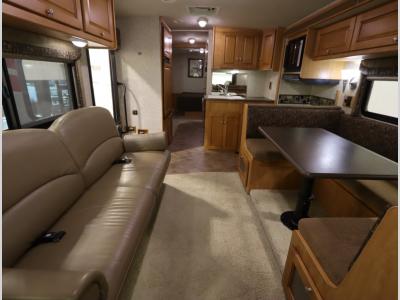 Front to Back - 2010 Itasca Sunstar 32K