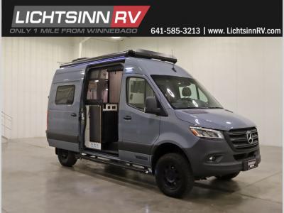 2021 Winnebago Revel 44E