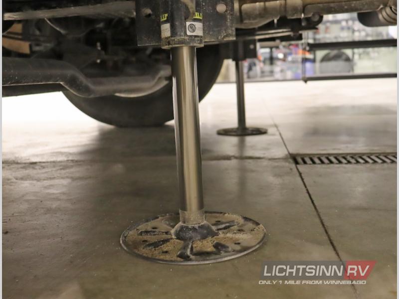 Adventurer/35F/2025 image-24