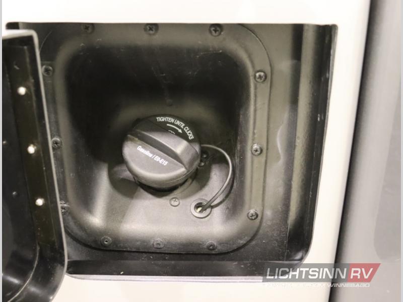 Adventurer/35F/2025 image-37